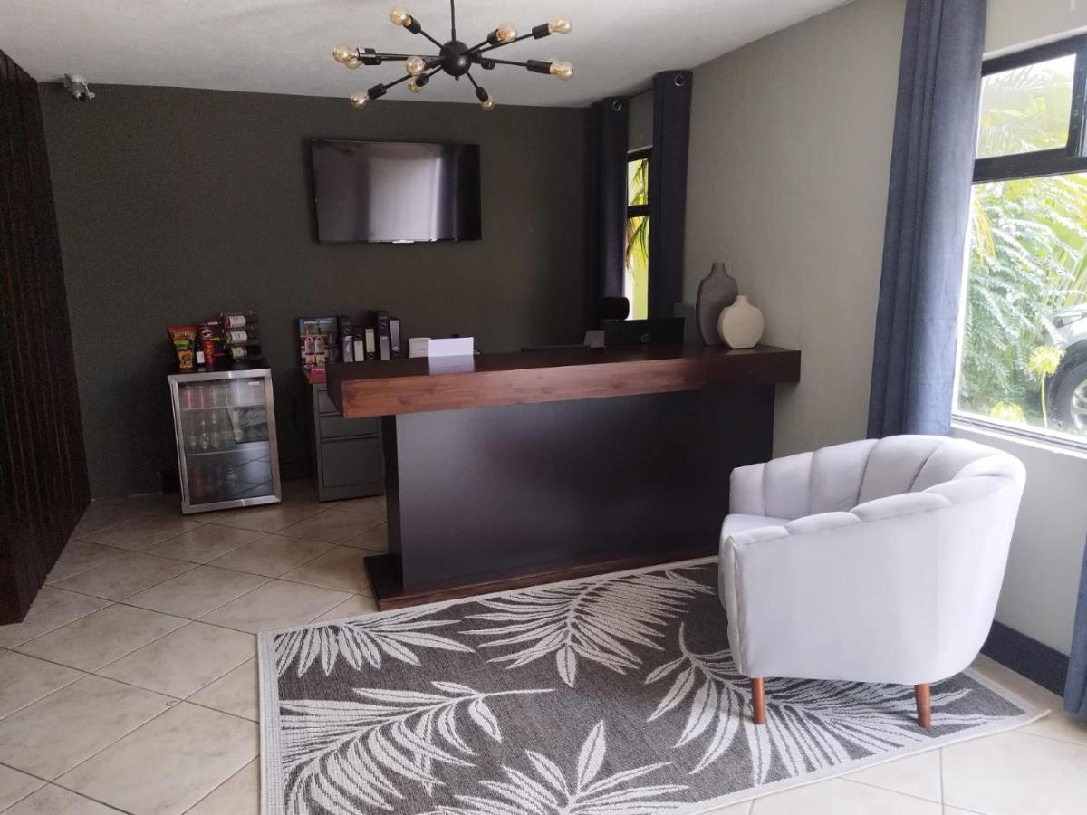 L'Aurora Inn Hostal Guatemala Dış mekan fotoğraf
