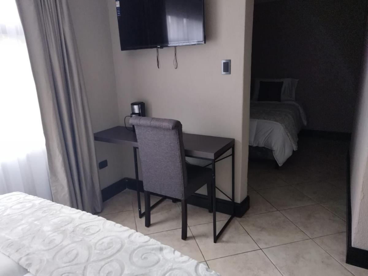 L'Aurora Inn Hostal Guatemala Dış mekan fotoğraf